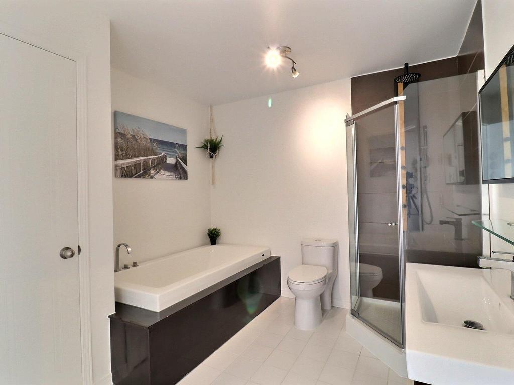 









778


Rue Pierre-Viger

, 301,
Boucherville,




QC
J4B3V4

