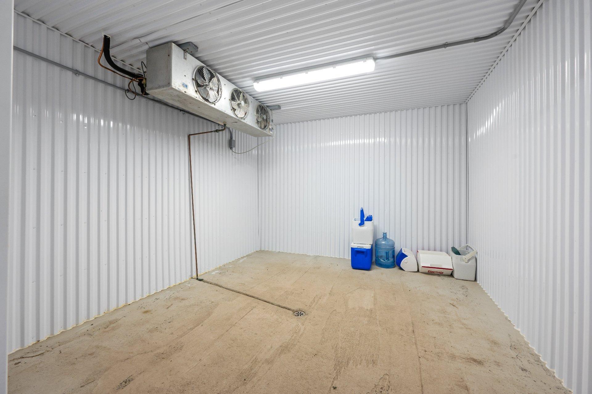









5150


Rg de la Rivière S.

,
Saint-Jean-Baptiste,







QC
J0L2B0

