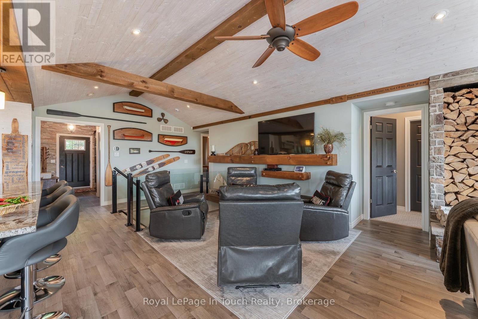 












199 HASKETT'S DRIVE

,
Georgian Bay (Baxter),




Ontario
L0K1S0

