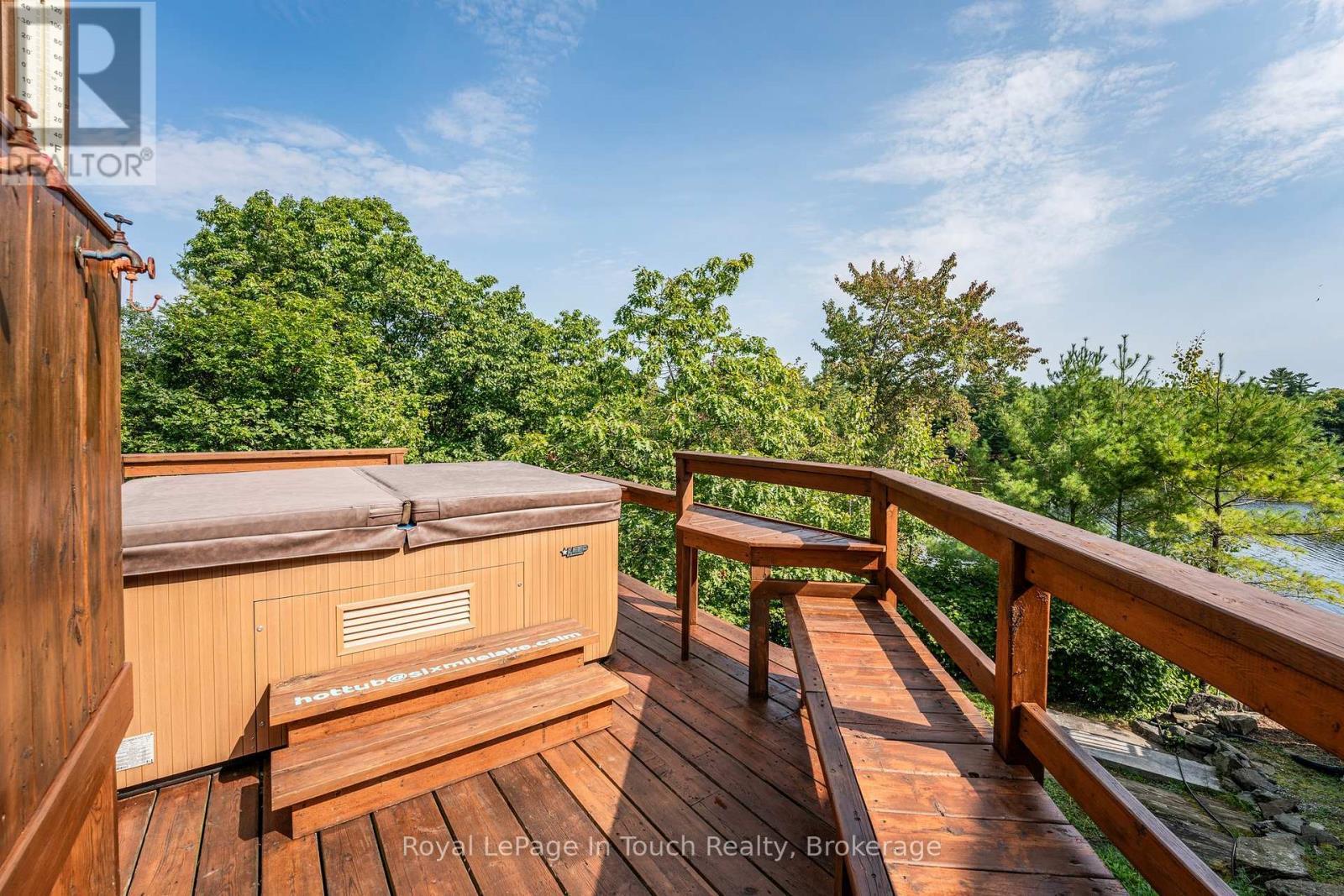 












199 HASKETT'S DRIVE

,
Georgian Bay (Baxter),




Ontario
L0K1S0

