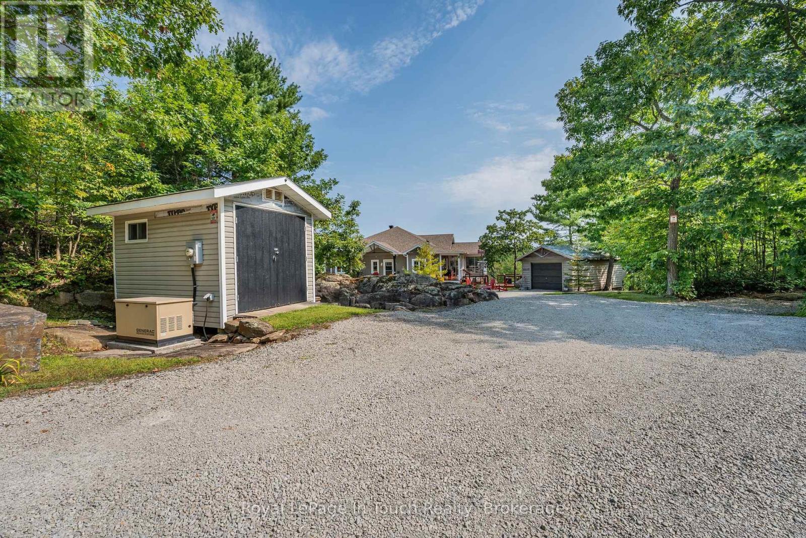 












199 HASKETT'S DRIVE

,
Georgian Bay (Baxter),




Ontario
L0K1S0

