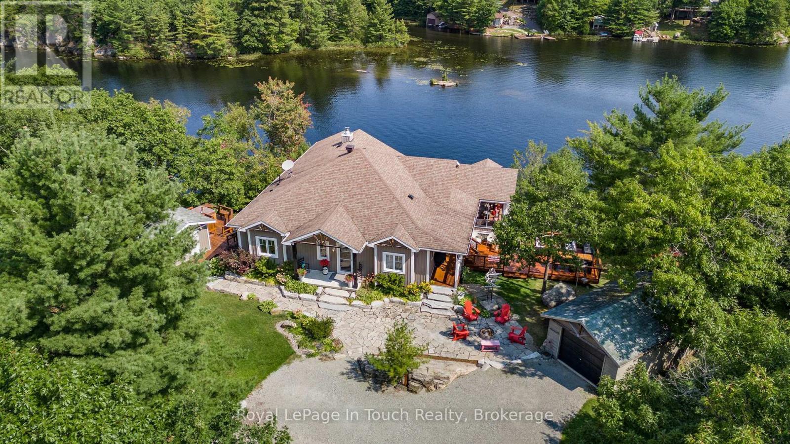 












199 HASKETT'S DRIVE

,
Georgian Bay (Baxter),




Ontario
L0K1S0

