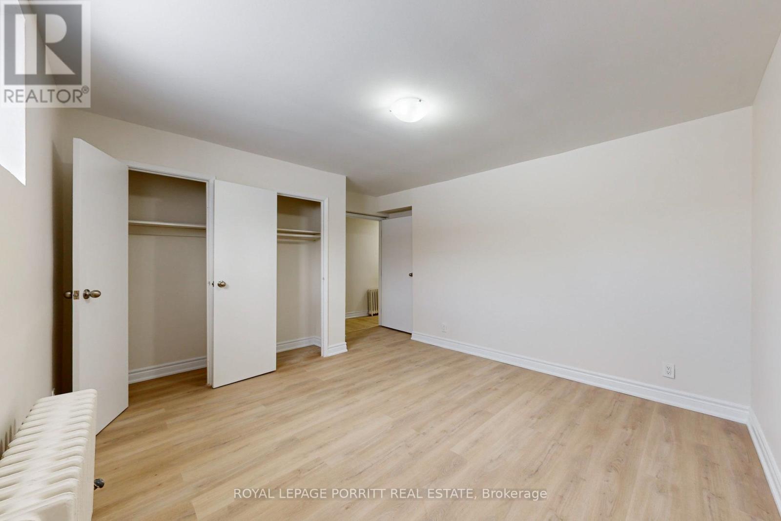 












LOWER - 6 THIRTY THIRD STREET

,
Toronto,




Ontario
M8W3G8

