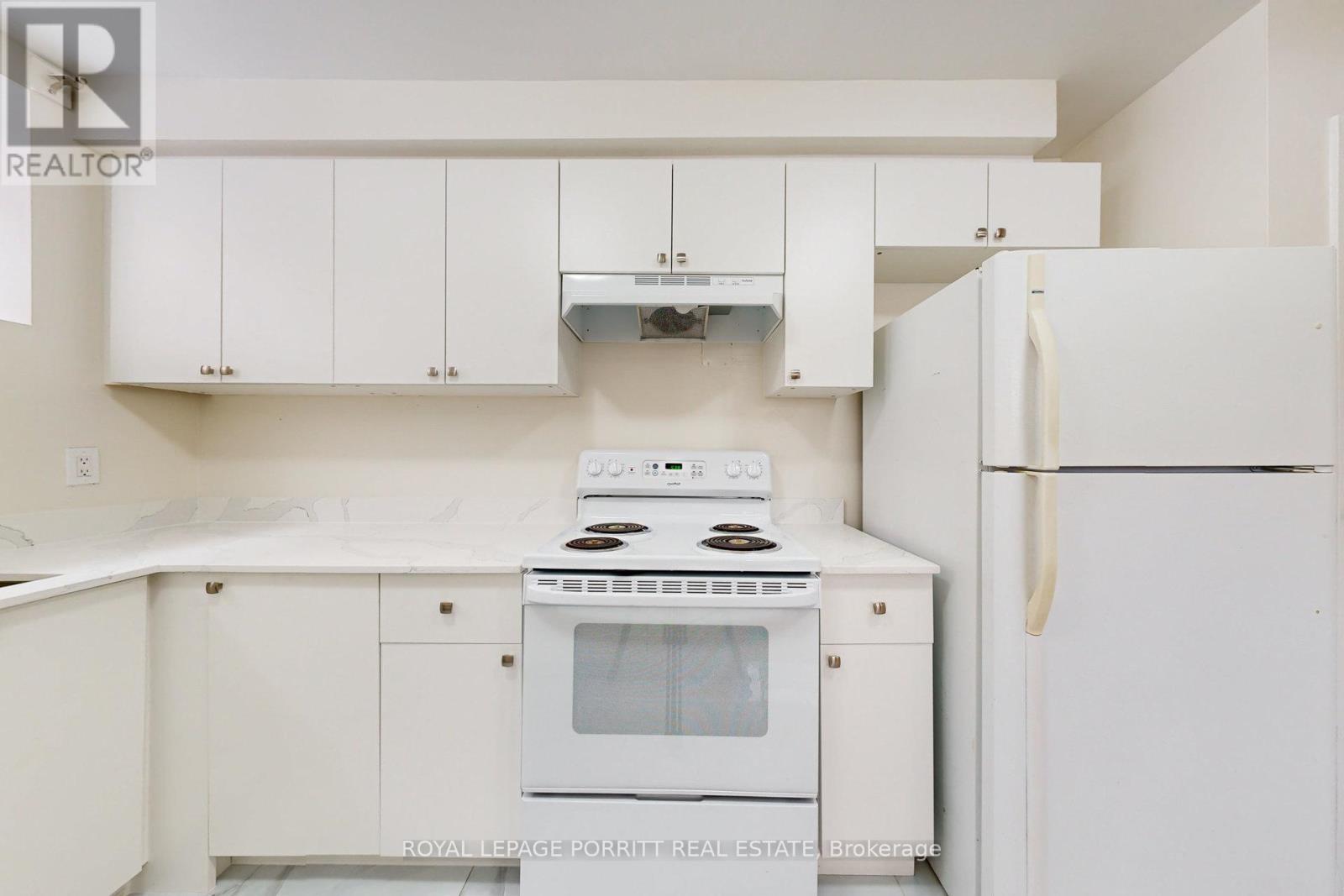 












LOWER - 6 THIRTY THIRD STREET

,
Toronto,




Ontario
M8W3G8

