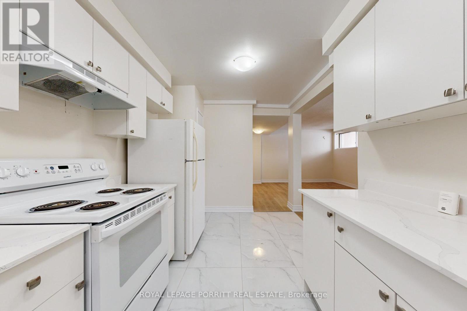 












LOWER - 6 THIRTY THIRD STREET

,
Toronto,




Ontario
M8W3G8

