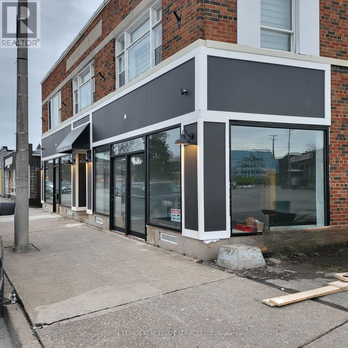 












3 - 169 EAST MAIN STREET

,
Welland,




Ontario
L3B3W7

