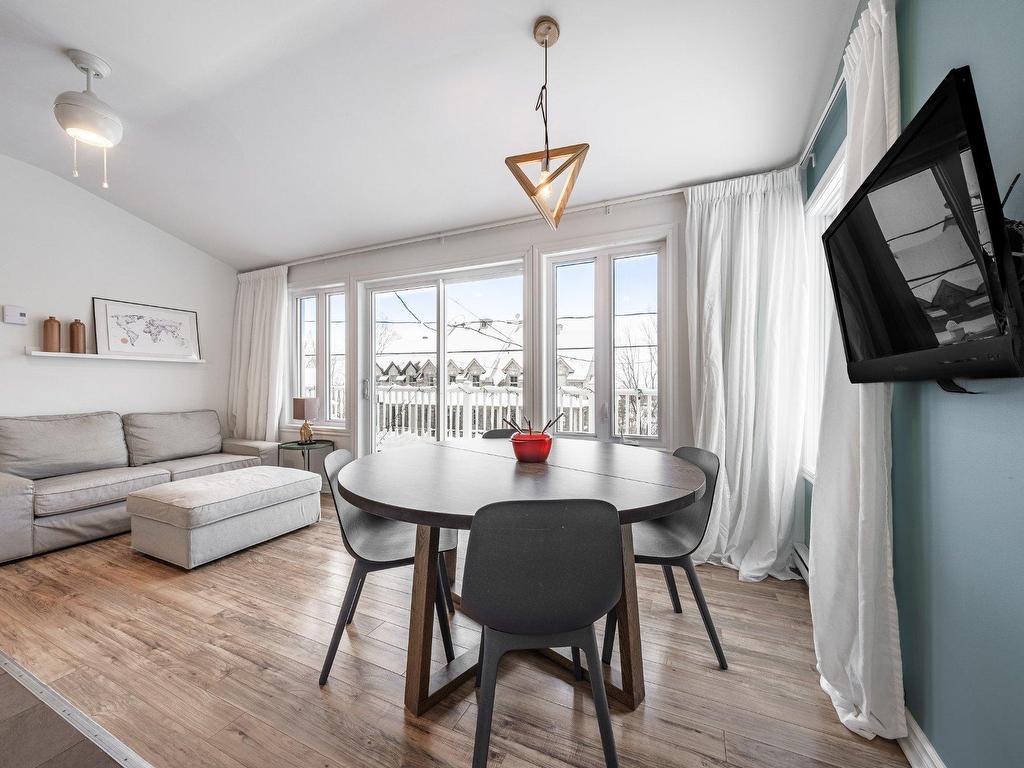 









131


Rue de Lévis

,
Bromont,




QC
J2L1R5

