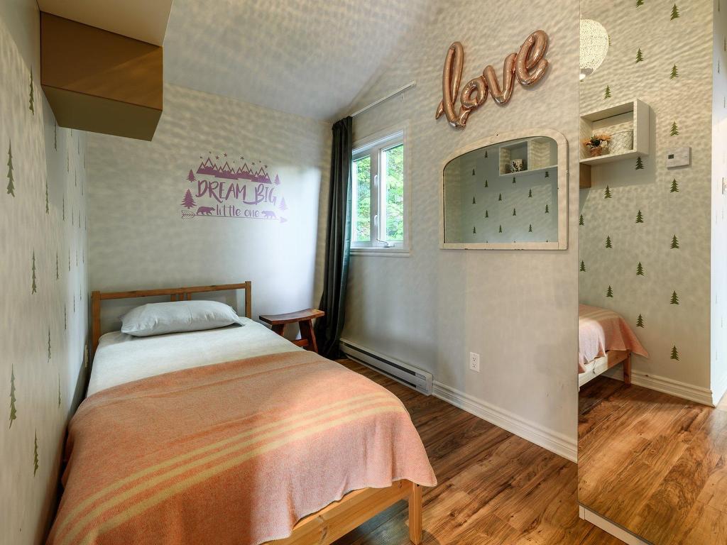 









131


Rue de Lévis

,
Bromont,




QC
J2L1R5

