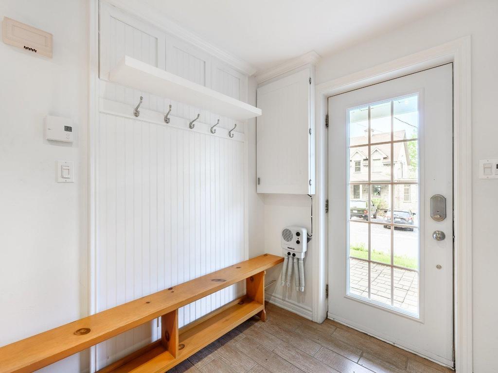









131


Rue de Lévis

,
Bromont,




QC
J2L1R5

