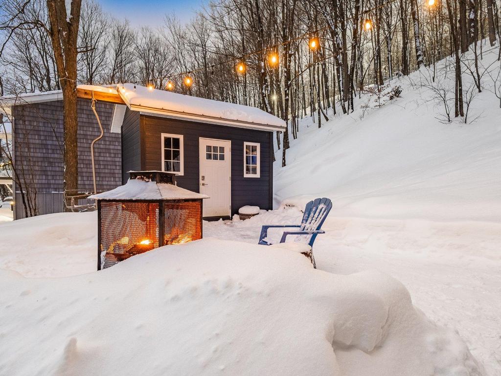 









131


Rue de Lévis

,
Bromont,




QC
J2L1R5

