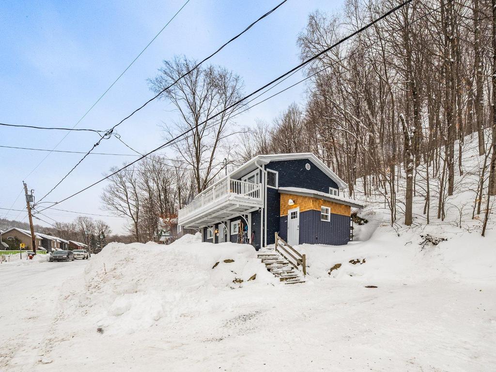 









131


Rue de Lévis

,
Bromont,




QC
J2L1R5

