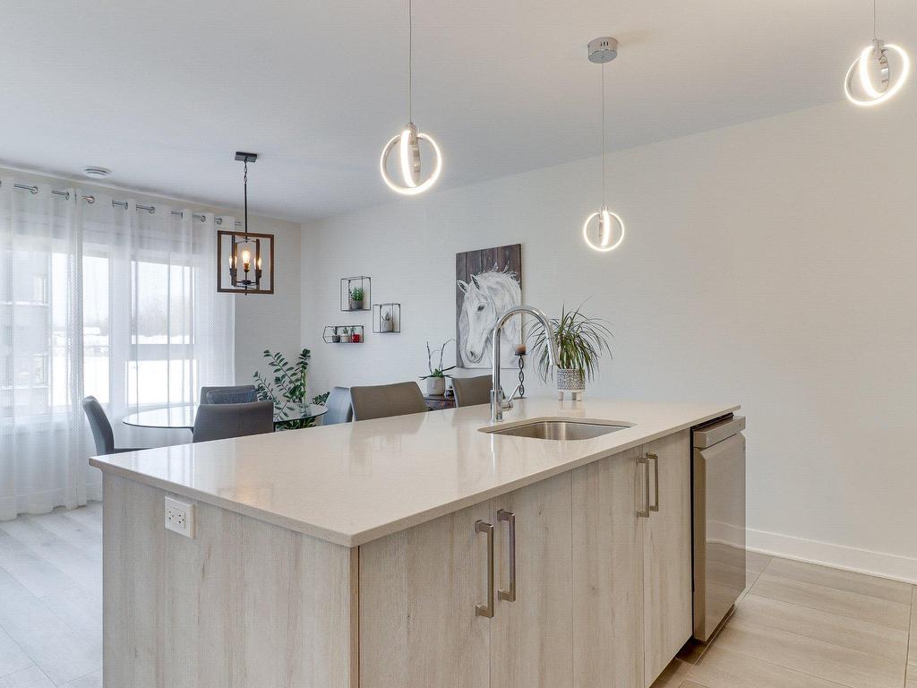 









14620


Rue Bernard-Geoffrion

, C200,
Montréal (Rivière-des-Prairies/Pointe-aux-Trembles),




QC
H1A0B6

