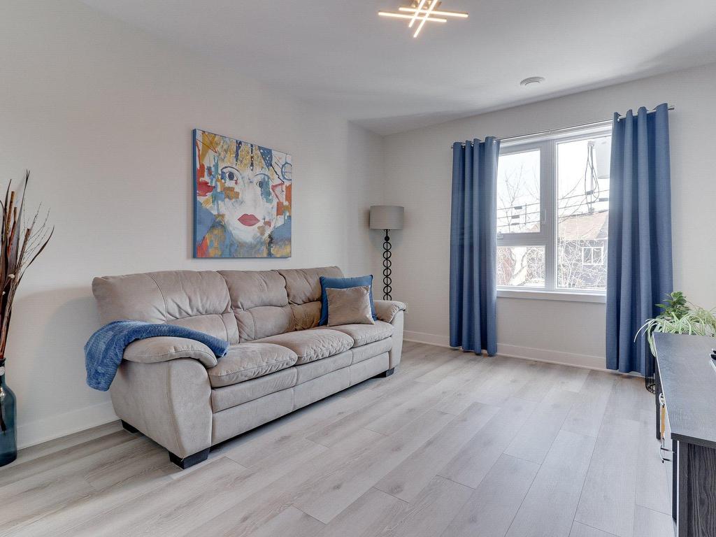 









14620


Rue Bernard-Geoffrion

, C200,
Montréal (Rivière-des-Prairies/Pointe-aux-Trembles),




QC
H1A0B6

