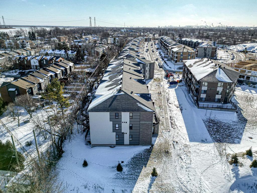 









14620


Rue Bernard-Geoffrion

, C200,
Montréal (Rivière-des-Prairies/Pointe-aux-Trembles),




QC
H1A0B6

