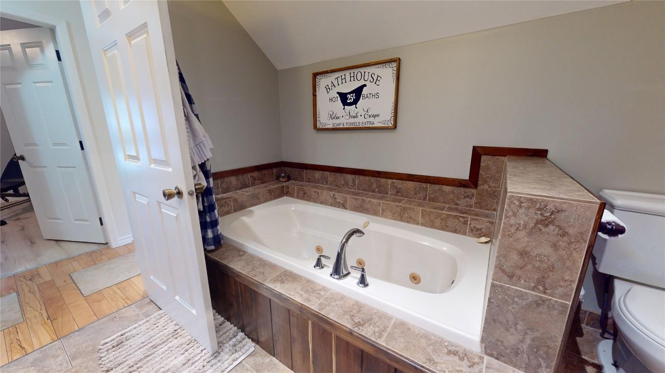 









212


12th

Avenue,
Cranbrook,




BC
V1C 2S2

