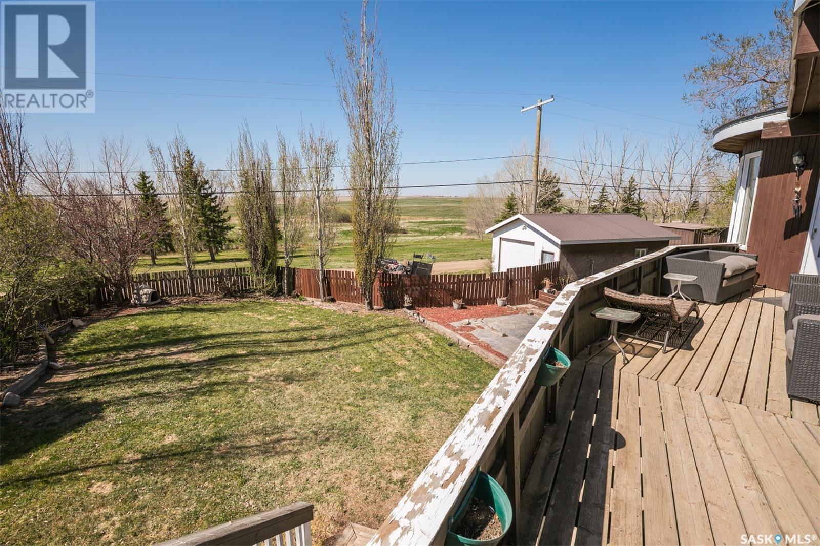 












335 Yukon AVENUE

,
Kerrobert,




Saskatchewan
S0L1R0

