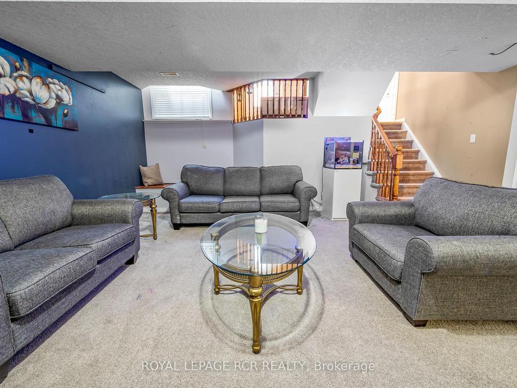









71


Hunter

Road,
Orangeville,




ON
L9W 5C5


