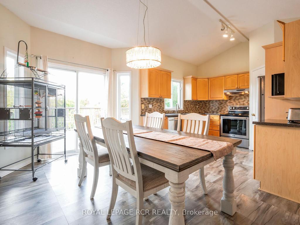 









71


Hunter

Road,
Orangeville,




ON
L9W 5C5

