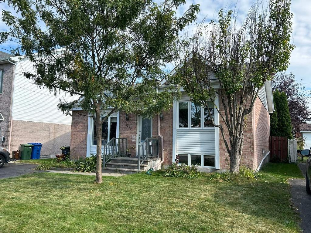 









5313


Rue Nantel

,
Longueuil (Saint-Hubert),




QC
J3Y9B4

