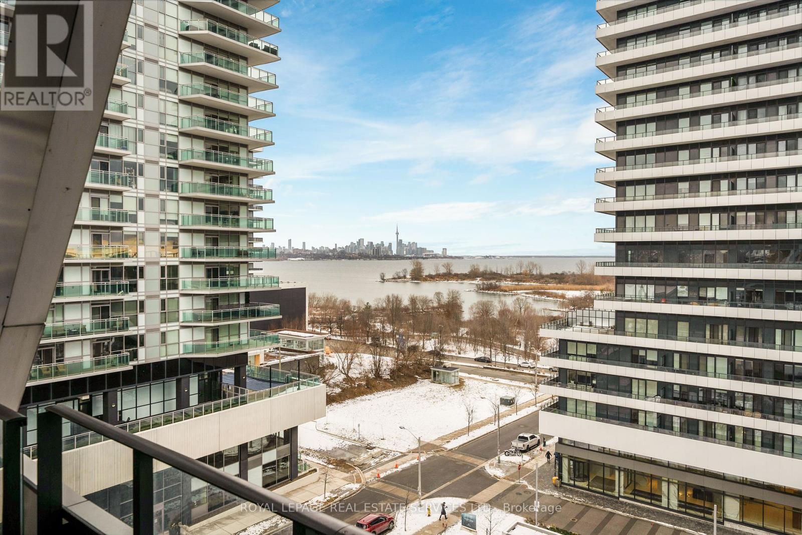












711 - 30 SHORE BREEZE DRIVE

,
Toronto,




Ontario
M8V0J1

