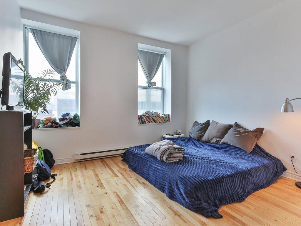 









136

 - 138


Rue Richelieu

,
Saint-Jean-sur-Richelieu,




QC
J3B6X4

