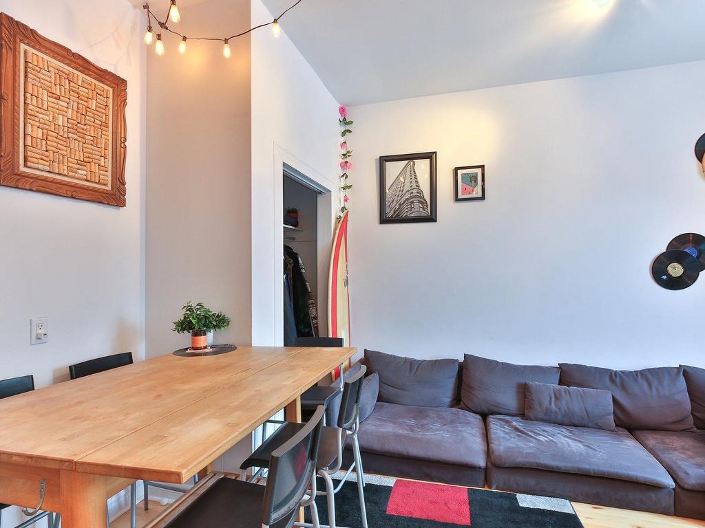 









136

 - 138


Rue Richelieu

,
Saint-Jean-sur-Richelieu,




QC
J3B6X4

