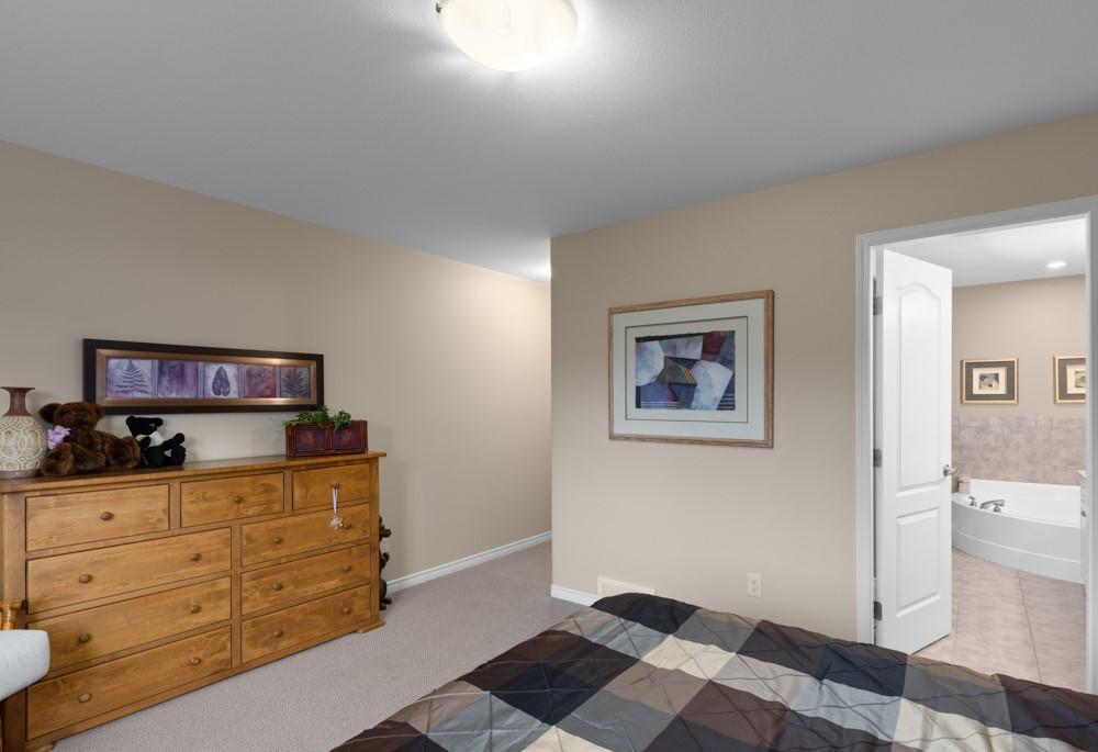 









3512


Ridge

Boulevard, 21,
West Kelowna,




BC
V4T 2X5

