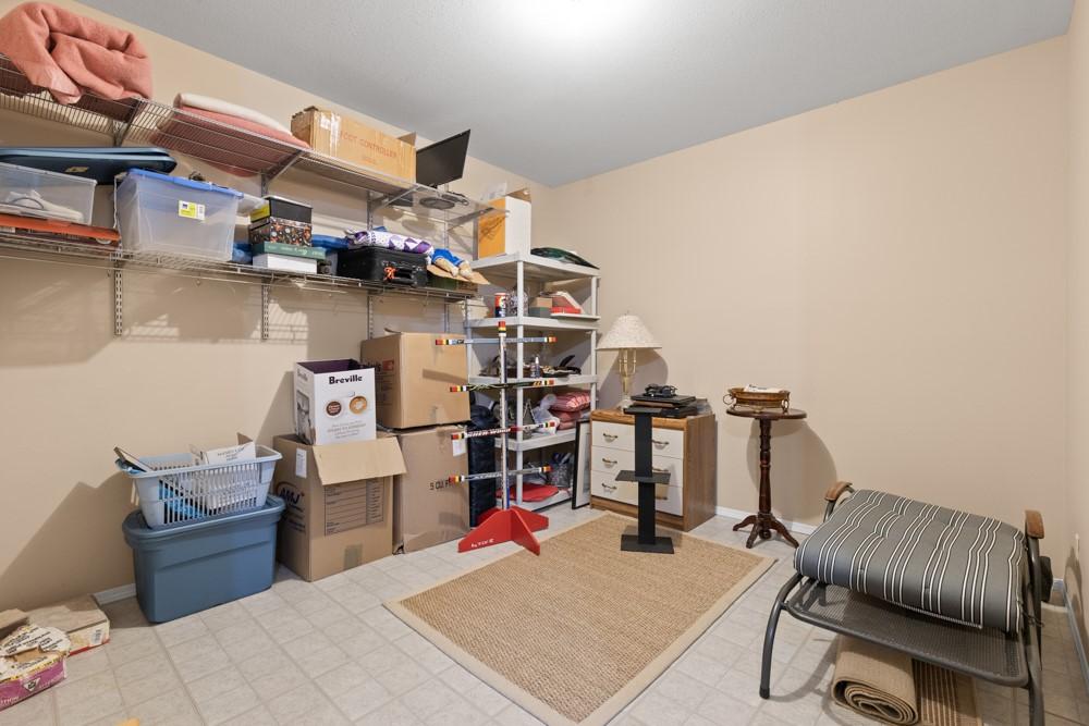 









3512


Ridge

Boulevard, 21,
West Kelowna,




BC
V4T 2X5

