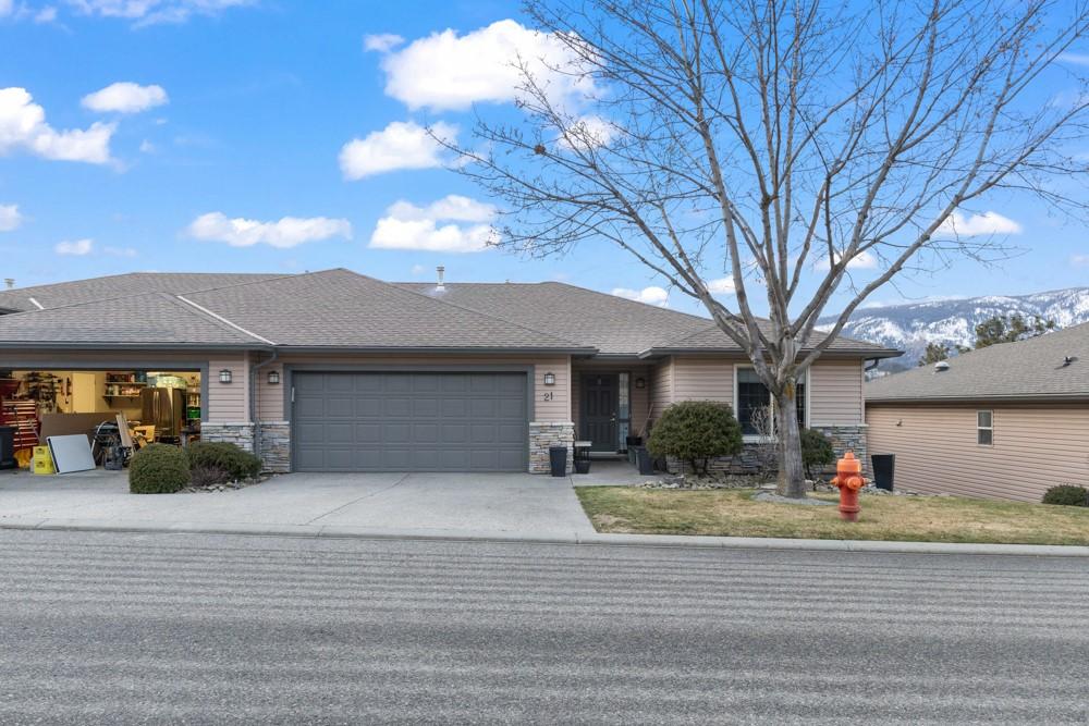 









3512


Ridge

Boulevard, 21,
West Kelowna,




BC
V4T 2X5

