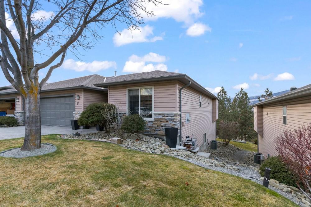 









3512


Ridge

Boulevard, 21,
West Kelowna,




BC
V4T 2X5

