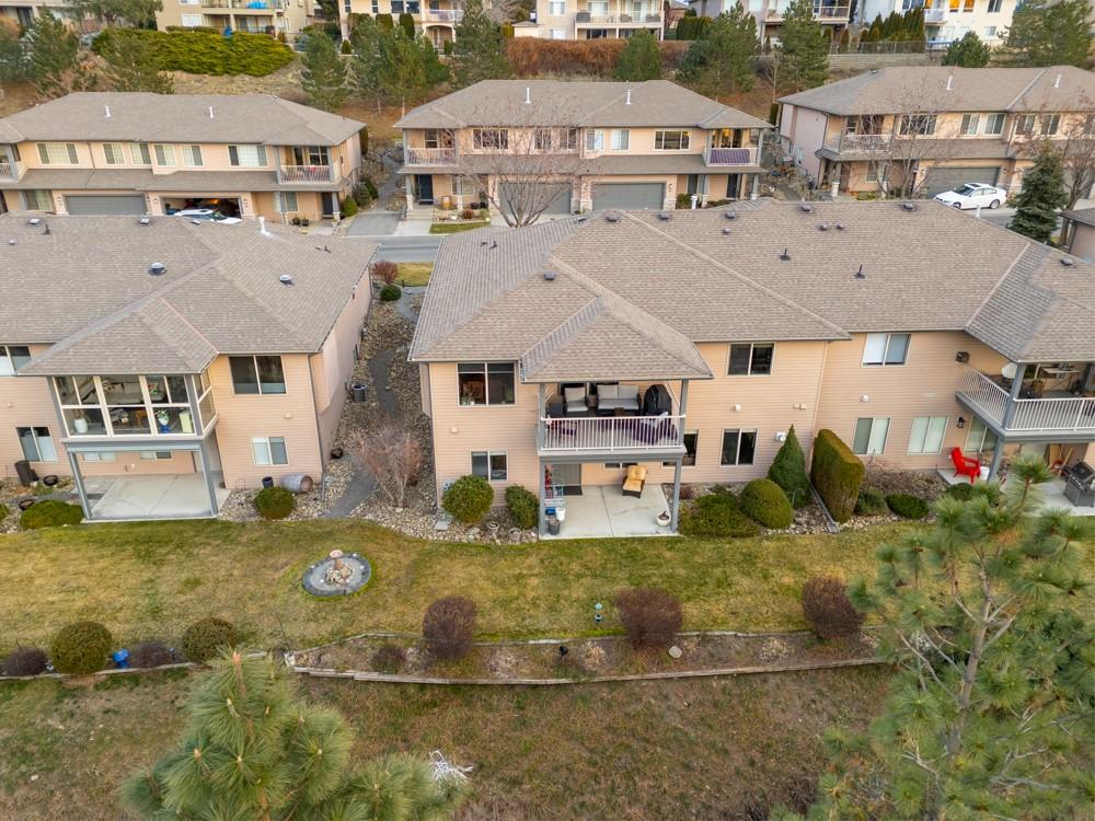 









3512


Ridge

Boulevard, 21,
West Kelowna,




BC
V4T 2X5

