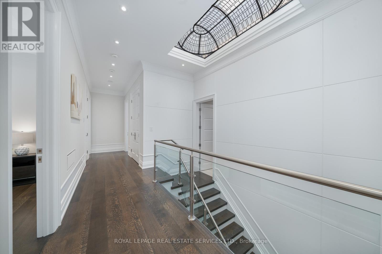 












83 KIMBARK BOULEVARD

,
Toronto,




Ontario
M5N2X9

