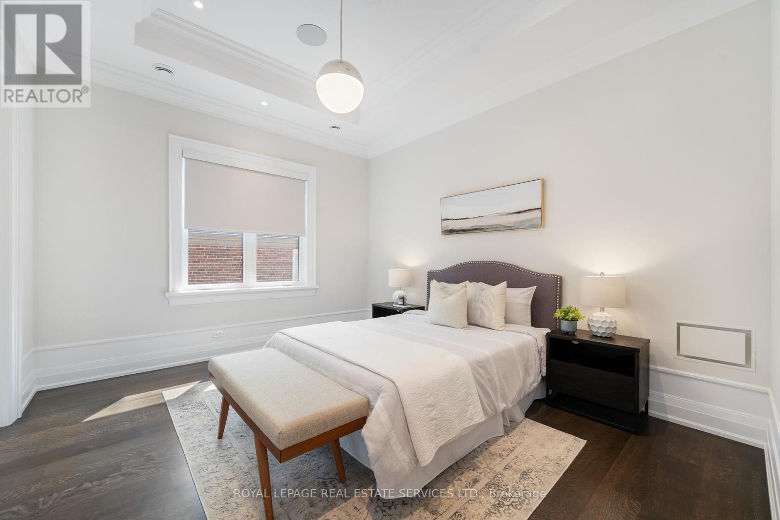 












83 KIMBARK BOULEVARD

,
Toronto,




Ontario
M5N2X9


