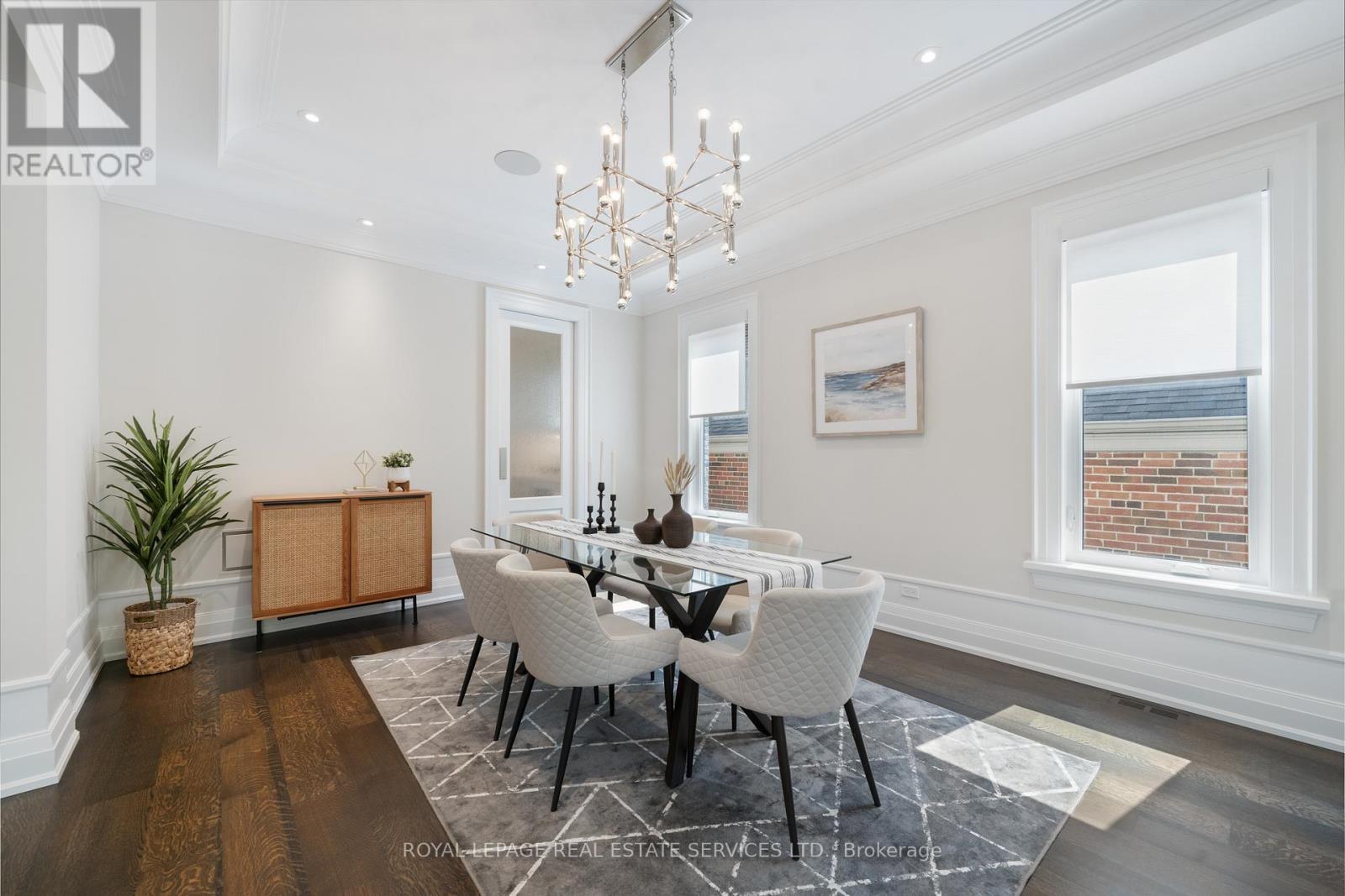 












83 KIMBARK BOULEVARD

,
Toronto,




Ontario
M5N2X9

