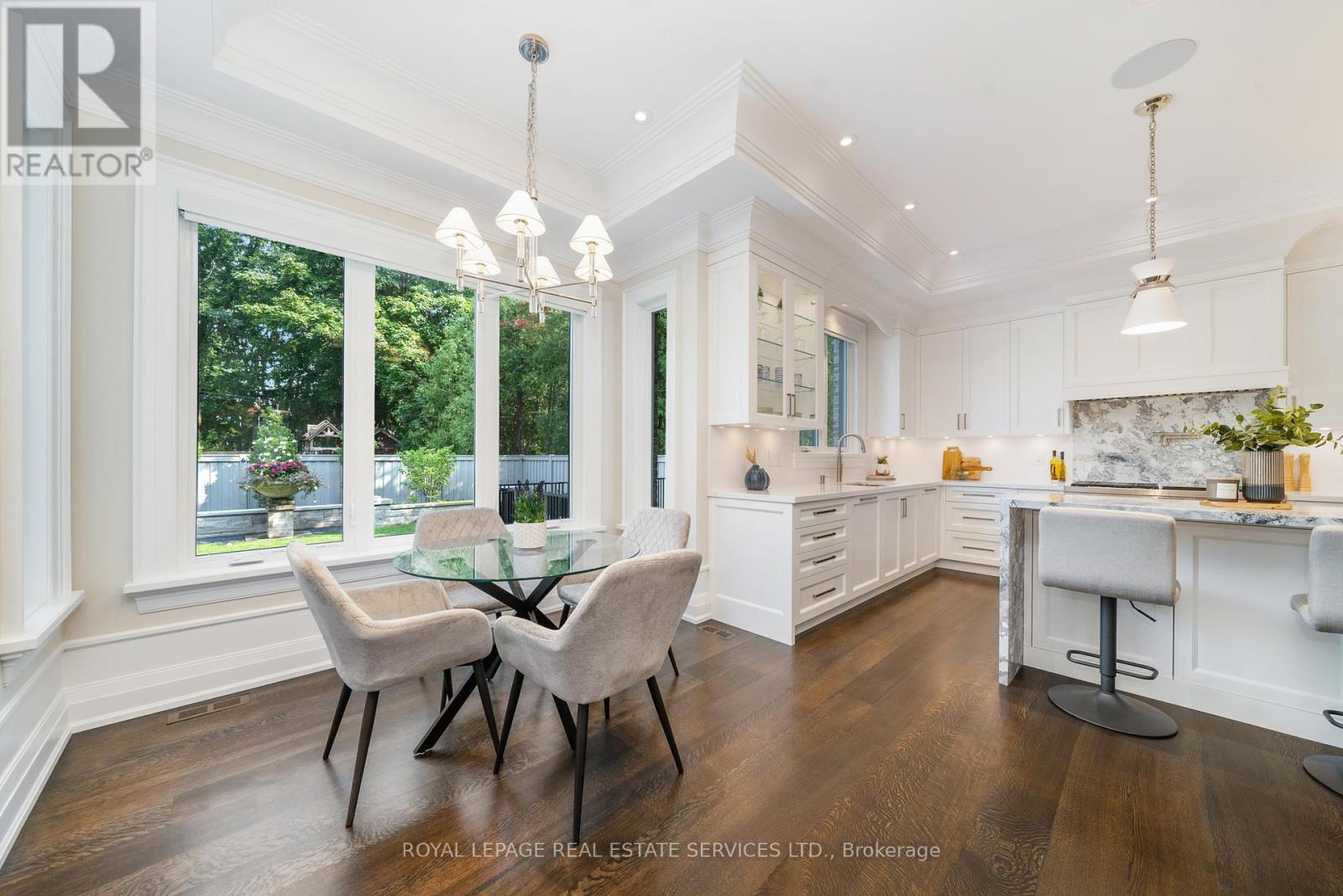 












83 KIMBARK BOULEVARD

,
Toronto,




Ontario
M5N2X9

