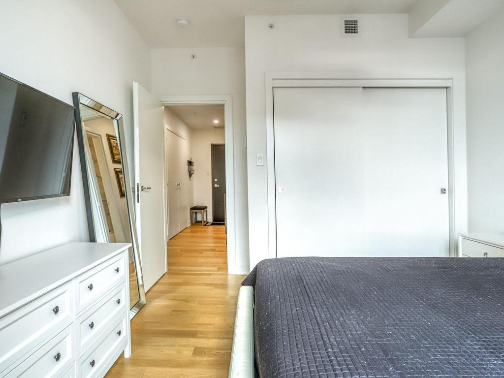 









3647


Av. Jean-Béraud

, 1407,
Laval (Chomedey),




QC
H7T0N4

