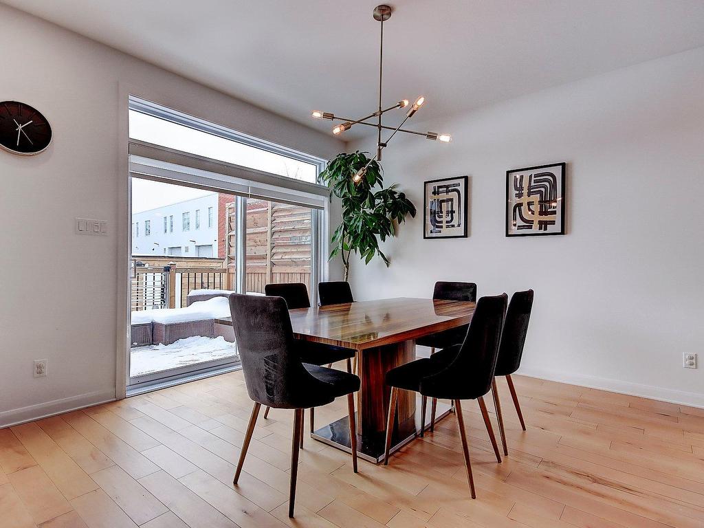 









5


Rue des Lilas

,
Saint-Jean-sur-Richelieu,




QC
J2W1C4

