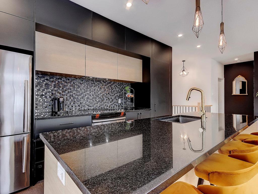 









5


Rue des Lilas

,
Saint-Jean-sur-Richelieu,




QC
J2W1C4

