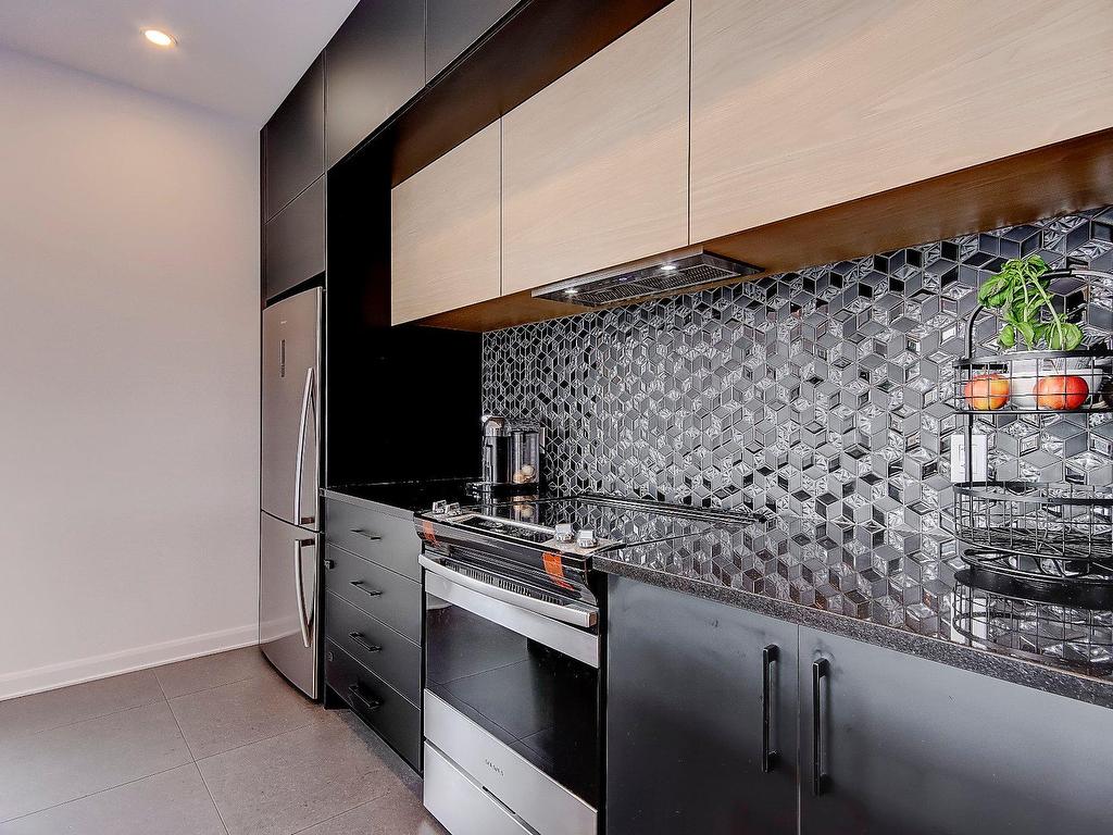









5


Rue des Lilas

,
Saint-Jean-sur-Richelieu,




QC
J2W1C4

