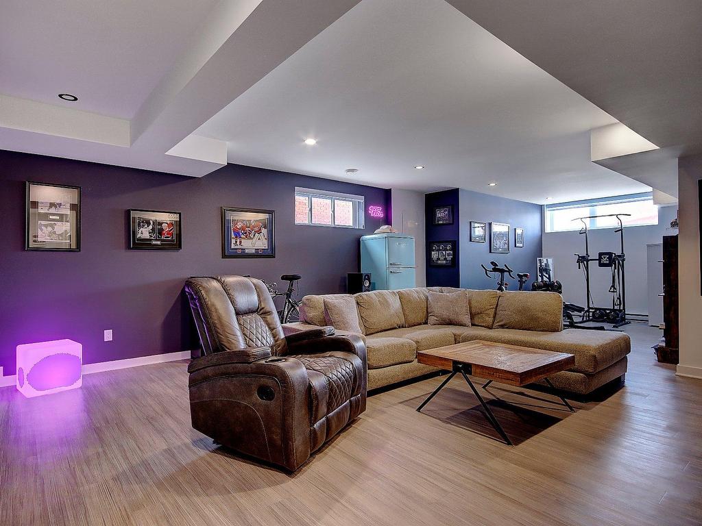 









5


Rue des Lilas

,
Saint-Jean-sur-Richelieu,




QC
J2W1C4

