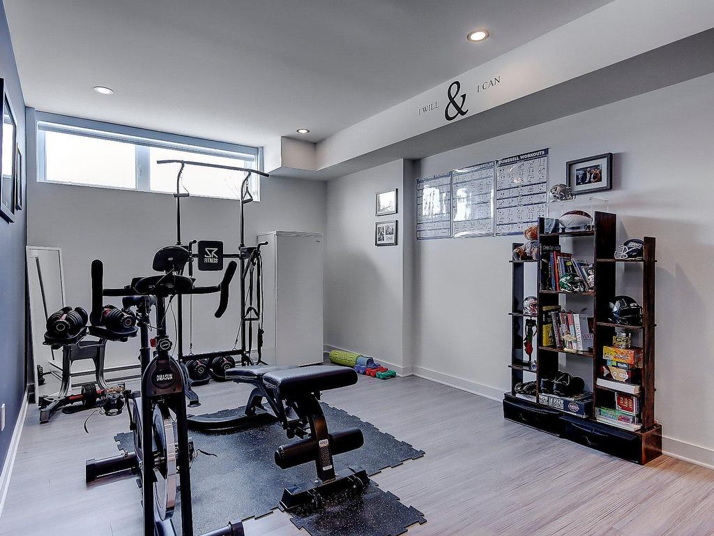 









5


Rue des Lilas

,
Saint-Jean-sur-Richelieu,




QC
J2W1C4

