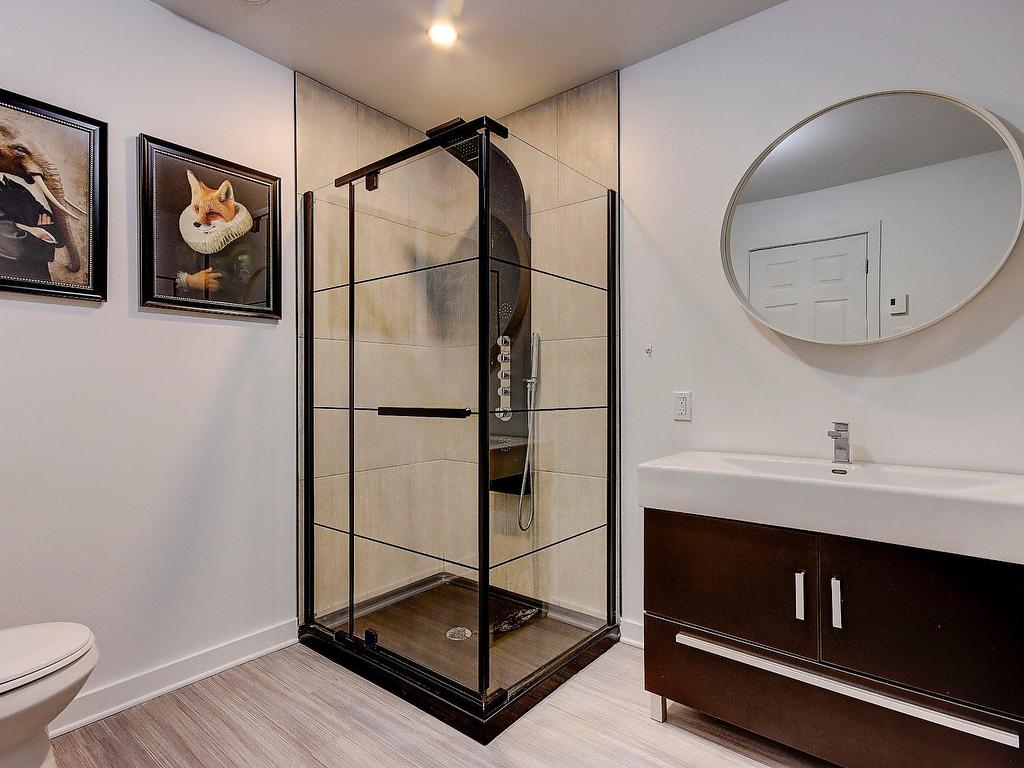 









5


Rue des Lilas

,
Saint-Jean-sur-Richelieu,




QC
J2W1C4

