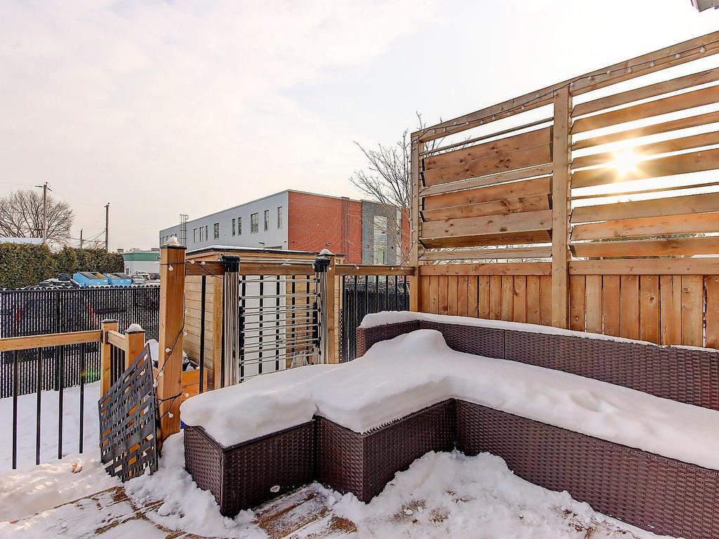 









5


Rue des Lilas

,
Saint-Jean-sur-Richelieu,




QC
J2W1C4

