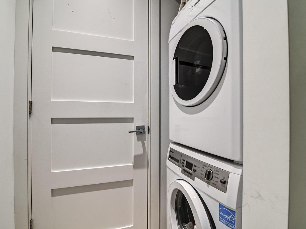 









1212


Rue Bishop

, 307,
Montréal (Ville-Marie),




QC
H3G2H3

