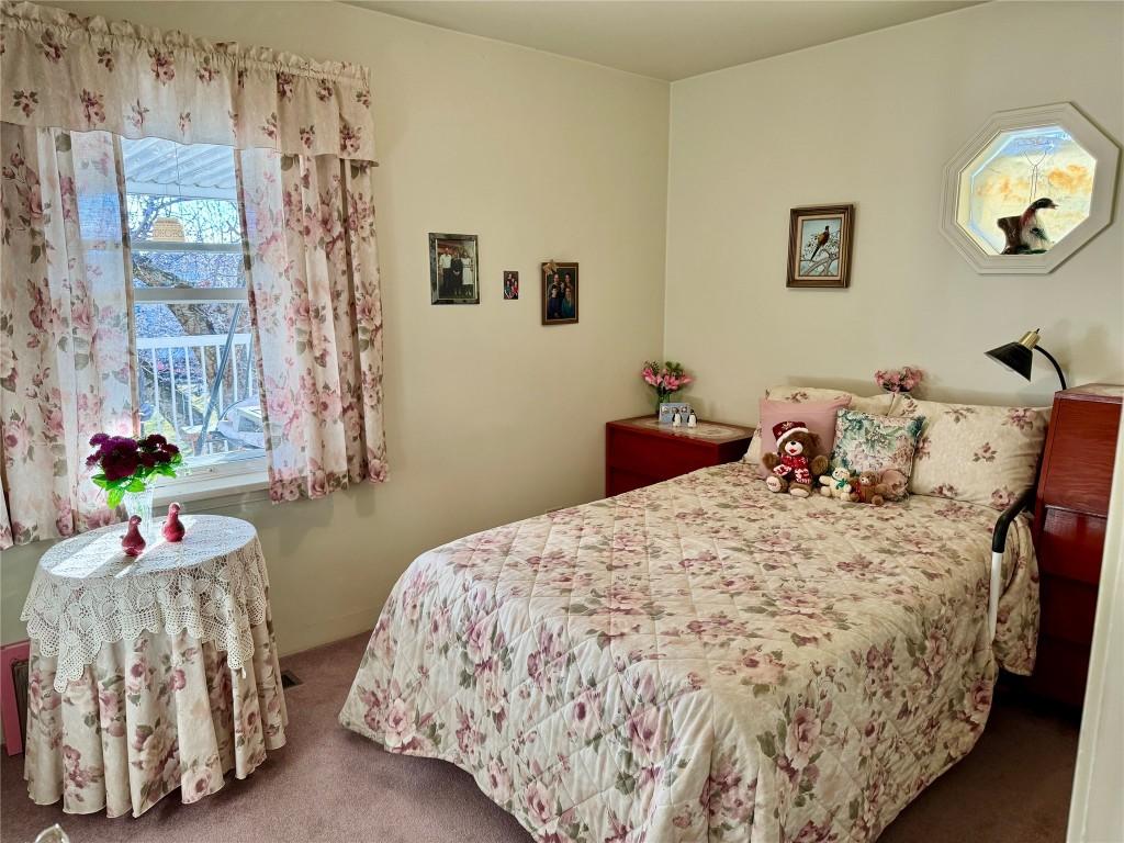 









1444


Ridgedale

Avenue,
Penticton,




BC
V2A 2S2

