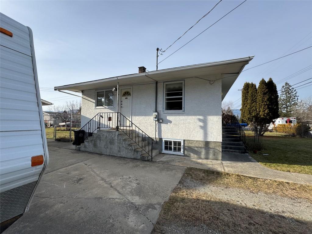 









1444


Ridgedale

Avenue,
Penticton,




BC
V2A 2S2

