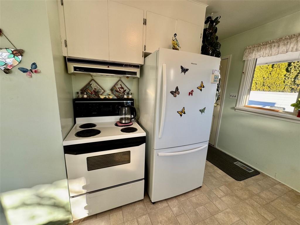 









1444


Ridgedale

Avenue,
Penticton,




BC
V2A 2S2

