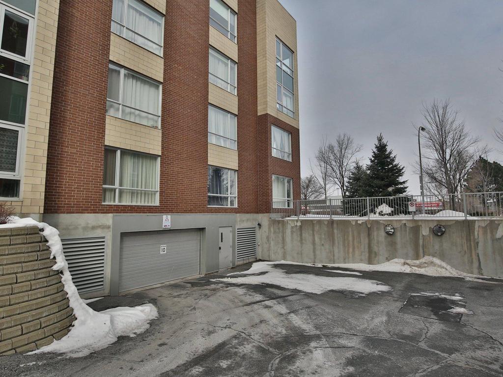 









5925


Rue de la Tourbière

, 101,
Longueuil (Saint-Hubert),




QC
J3Y0K8

