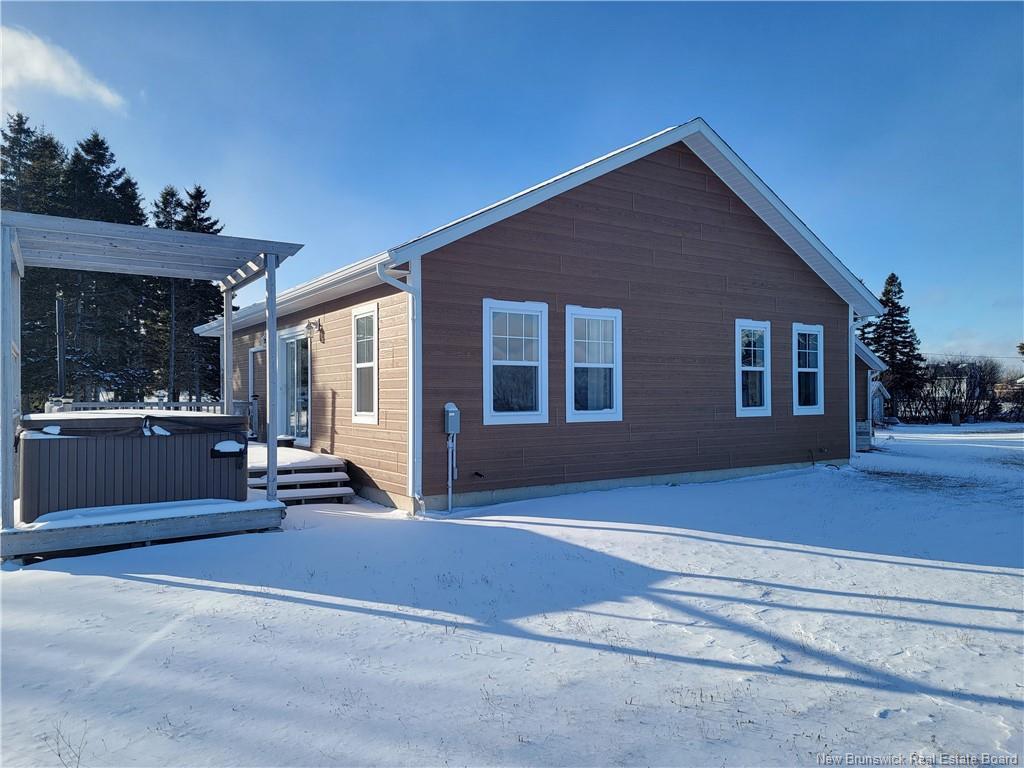 









597


Principale

,
Pointe-Verte,




NB
E8J 2P8

