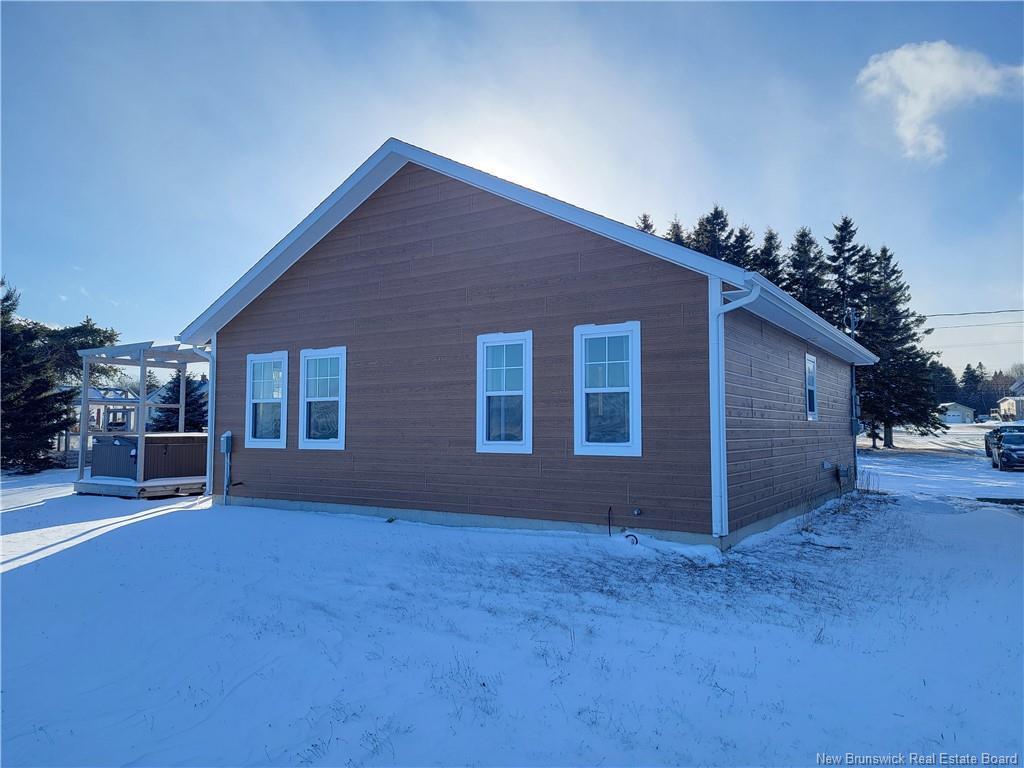 









597


Principale

,
Pointe-Verte,




NB
E8J 2P8

